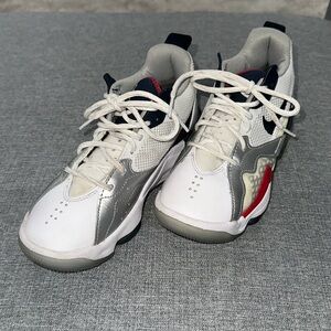 Kids anime Zoom Air Mid Ankle Sneakers Sz 4